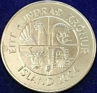 Vintage 2004 Iceland 100 Kronur Coin