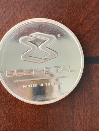 One Tory Oz.  Elemental Usa This Is Heaver And Contains 31.  1 Grams Of Silver