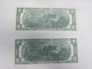TWO 1976 US $2 FEDERAL RESERVE NOTES - NO WRITING 2