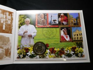 M79 Italy Vatican City 2007 Pope Benedict Xvi 80th €2 & Stamp Set In Orig Folder