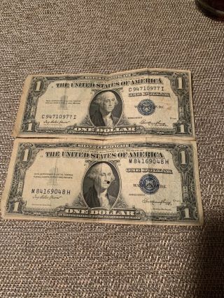 2x One Dollar Bill 1935e