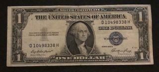 Series Of 1935 E Circulated $1 Silver Certificate D10498338h - No Motto