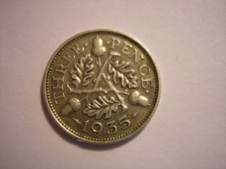 Great Britain,  1935 King George V,  3 Pence Km 831