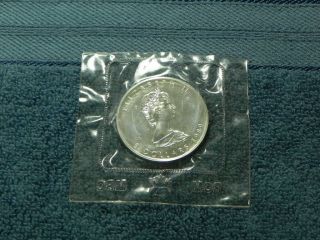 One Ounce 9999 Silver Canada Maple Leaf 1989 5 Dollar Coin Bullion Elizabeth