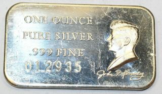 One Troy Ounce John F Kennedy Jfk 1 Oz.  999 Silver Fine Bar - 012935
