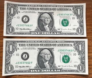 1995 $1 Dollar Notes - 10 J - Kansas City - Set Of 2 In Sequence - Circulated