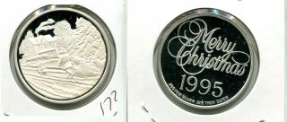 Christmas 1995 1 Ounce.  999 Fine Silver Round 1720m