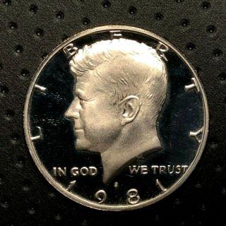 1981 - S (type 2) U.  S.  Proof Kennedy Half Dollar