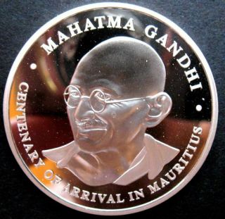 Mauritius Mahatma Gandhi 100 Rupee 30 Oct 2001