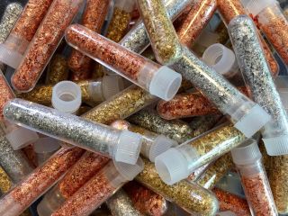 15 Large 3ml Vials.  Full Of Gold,  Silver & Copper Flakes.  Online