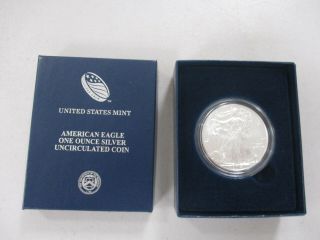 Us 2014 - W Unc.  1 - Ounce.  999 Fine Silver American Eagle In Orig.  Blue Box W/