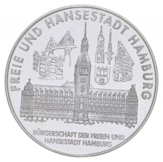 Rare Silver 15.  3 Grams Hansestadt Hamburg Round.  999 Fine Silver 900