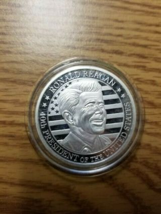 Ronald Reagan 40th President 1 Oz Silver Coin.  999 Fine Silver Proof