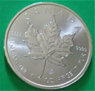 Bu 2014 Canada Silver Maple Leaf 1 Oz.  9999 Fine Silver Round