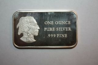 One Ounce Pure Silver.  999 Fine On The Rear 1776 - 1976 Bi - Centennial