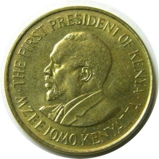 Elf Kenya 5 Cents 1975 Lion