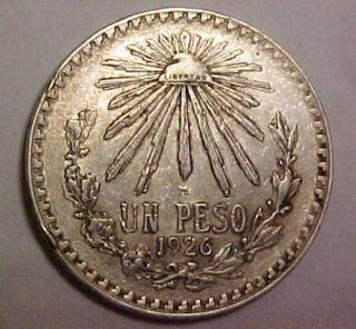 Old Mexico 1926 Mo 720 Silver Mexican Cap & Ray Un Peso Coin