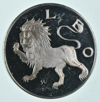 Sterling Silver - Leo Zodiac - 0.  925 Silver - 24.  5 Grams Round 553