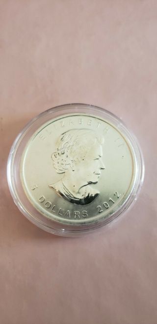 2012 1 Oz Silver 5$ Canadian Coin Silver 1oz