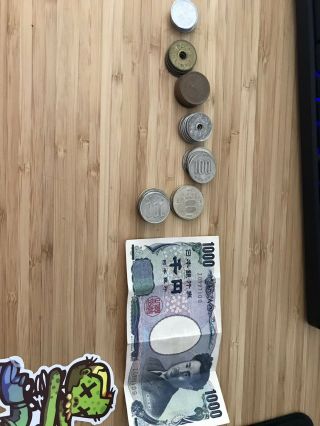 Japanse Yen ¥3400 In Coins And A Bill