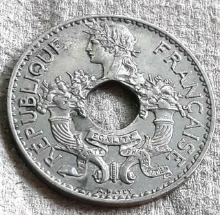 French Indo - China - 5 Cents Holed Coin - 1939 - Vietnam War - Laos - Cambodia,