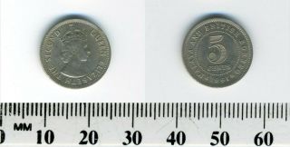 Malaya And British Borneo 1961 Kn - 5 Cents Copper - Nickel Coin - Elizabeth Ii 2