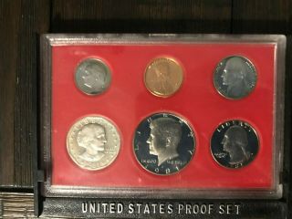 1981 - S United States Proof Set Clear Case