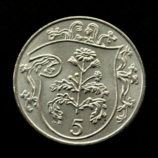 Isle Of Man 5 Pence 1987.  Coin Km145