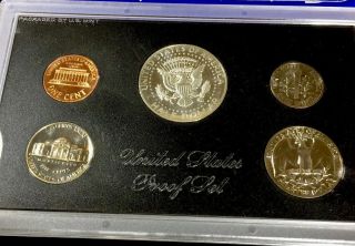 1969 - S US Proof Set - 5 Coins With 40 Silver Half 5