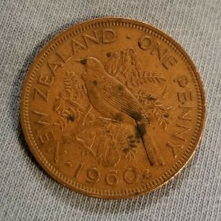 1960 Zealand One Penny Coin W/ Queen Elizabeth Ii & Bird,