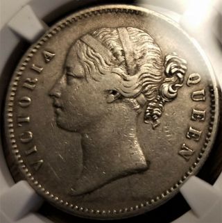 1840 India Rupee - Split Legend,  28 Berries,  Raised Ww,  Large Diamonds - Vf Coin