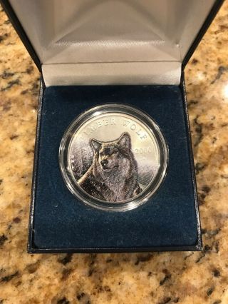 2000 Republic Of Liberia 10 Dollar Timber Wolf Coin