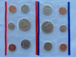 U.  S.  Uncirculated Set 1997 P&d 10 Coins