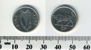 Ireland Republic 1993 - 5 Pence Copper - Nickel Coin - Irish Harp - Bull