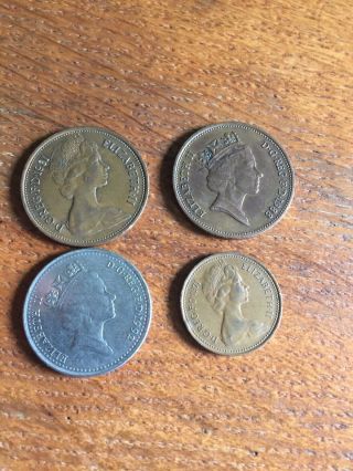 4 Coins England 2 Different Style 2 Pence,  1 Penny,  10 Pence Circulated