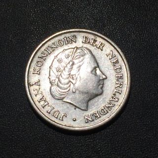 Old Foreign World Coin: 1956 Netherlands Antilles 1/10 Gulden, .  640 Silver