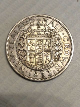 1933 Zealand Half Crown.  Silver Coin