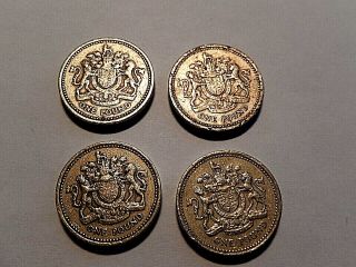(5) BRITISH ONE POUND COINS: THREE 1983; ONE 1984; ONE 1993 3