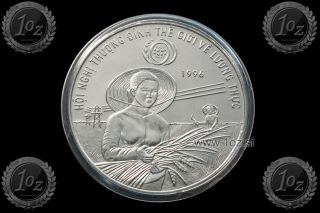 Vietnam 10 Dong 1996 (f.  A.  O.  - Fao) Commemorative Coin (km 49) Unc