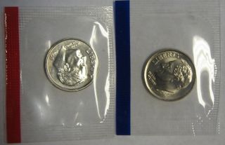 2001 - P And 2001 - D Gem Bu Roosevelt Dimes In Set Cello Packs