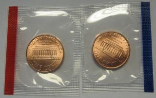 2001 - P and 2001 - D Gem BU Lincoln Cents in Cello Packs DUTCH 2