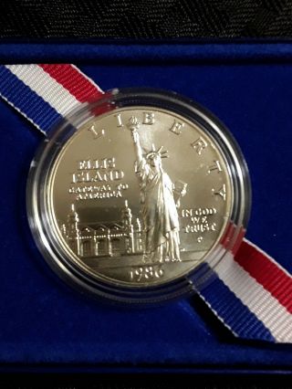 1986 - S Ellis Island Silver Statue Of Liberty One Dollar Coin Uncirculated