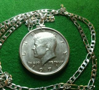 Uncirculated 1971 Kennedy Half Dollar Pendant On A 26 ".  925 Linked Silver Chain
