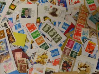 10000 Grams (10kg) Unsorted Kiloware Stamps - Direct From Charity