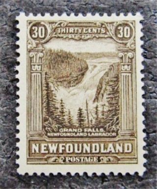Nystamps Canada Newfoundland Stamp 182 Og H $50