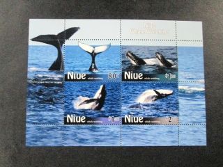 Niue - " Whales Whale Watching " Mnh Ms 2010