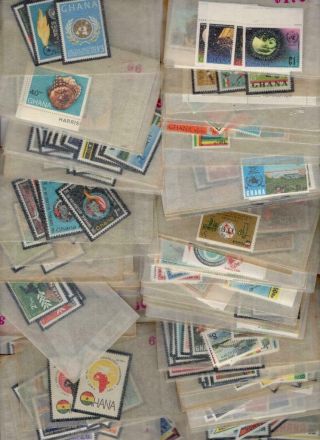 Ghana - Dealers Stock Of Stamps In Glassines -