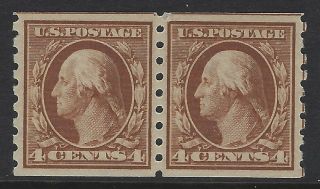 Us Stamps - Sc 395 - P 8.  5,  190 Wmk.  - Nh Pair - 2 Mm Spacing $375 (k - 662)