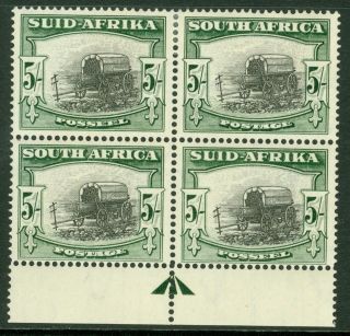 Sg 122 South Africa 1947 - 54.  5/ - Black & Pale Blue/green Block Of 4.  Top Pair.