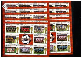 ,  10x Liberia 2002 - Mnh - Soccer -